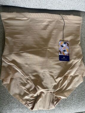NWT Honeylove Superpower Brief Tan 1X